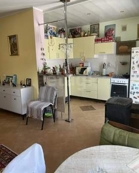 Дом 90м&sup2;, 2-этажный, участок 6 сот.  