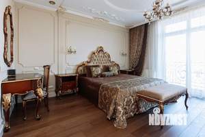 Дом 467м², 4-этажный, участок 6 сот.  