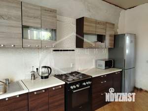 Дом 200м&sup2;, 2-этажный, участок 6 сот.  