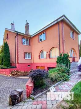 Коттедж 450м², 3-этажный, участок 8 сот.  