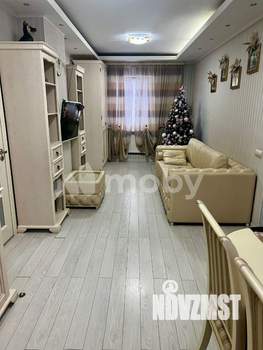Дом 130м², 2-этажный, участок 6 сот.  