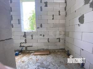 Дом 100м&sup2;, 2-этажный, участок 4 сот.  