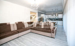 Дом 161м², 2-этажный, участок 4 сот.  