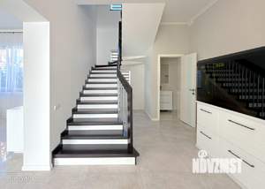 Дом 333м², 2-этажный, участок 6 сот.  