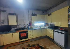 Дом 188м&sup2;, 3-этажный, участок 6 сот.  