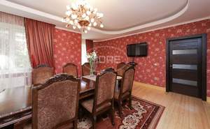 Дом 320м², 3-этажный, участок 12 сот.  