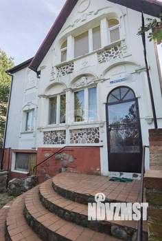 Дом 172м², 3-этажный, участок 6 сот.  