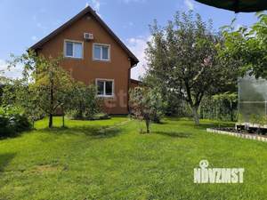 Дом 110м², 2-этажный, участок 6 сот.  