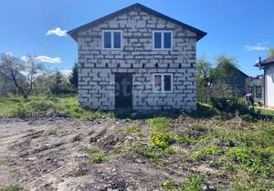 Дом 98м&sup2;, 2-этажный, участок 5 сот.  