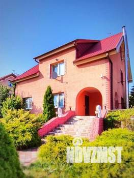 Дом 450м², 3-этажный, участок 8 сот.  