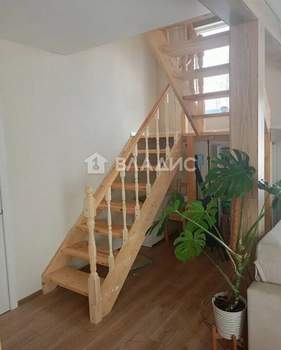 Дом 98м&sup2;, 2-этажный, участок 5 сот.  