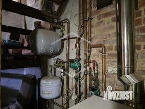 Дом 262м&sup2;, 4-этажный, участок 12 сот.  