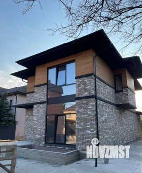 Дом 130м², 2-этажный, участок 6 сот.  