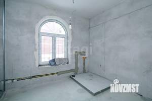 Дом 261м&sup2;, 3-этажный, участок 7 сот.  