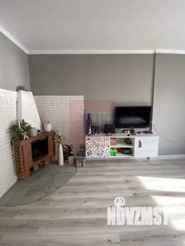 Дом 343м&sup2;, 3-этажный, участок 7 сот.  