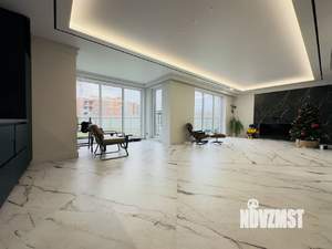 Дом 320м², 3-этажный, участок 6 сот.  