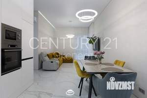 Дом 255м&sup2;, 3-этажный, участок 5 сот.  