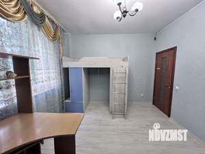 Таунхаус 280м², 4-этажный, участок 3 сот.  