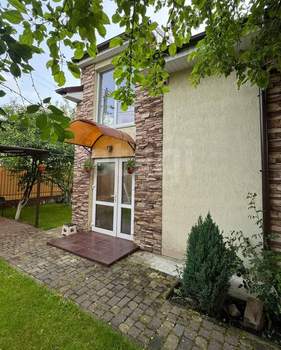 Дом 199м&sup2;, 2-этажный, участок 2 сот.  