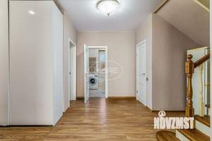 Дом 206м&sup2;, 2-этажный, участок 6 сот.  