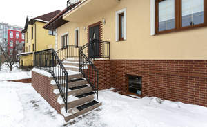 Дом 489м&sup2;, 2-этажный, участок 6 сот.  