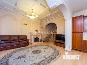 Таунхаус 200м², 3-этажный, участок 2 сот.  