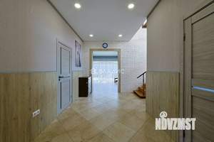 Дом 184м&sup2;, 2-этажный, участок 9 сот.  