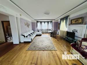 Таунхаус 280м², 4-этажный, участок 2 сот.  