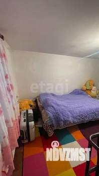 Дом 42м&sup2;, 2-этажный, участок 5 сот.  