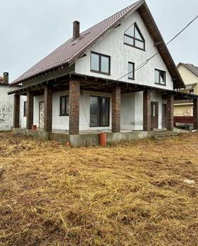 Дом 196м&sup2;, 2-этажный, участок 5 сот.  