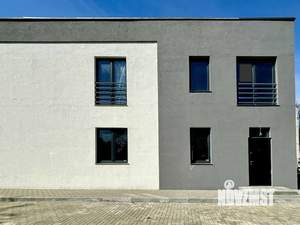 Таунхаус 155м², 2-этажный, участок 4 сот.  