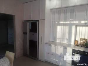 Дом 110м², 2-этажный, участок 6 сот.  