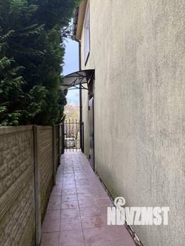 Дом 253м&sup2;, 3-этажный, участок 9 сот.  