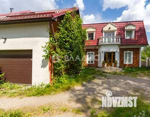 Дом 270м², 2-этажный, участок 8 сот.  