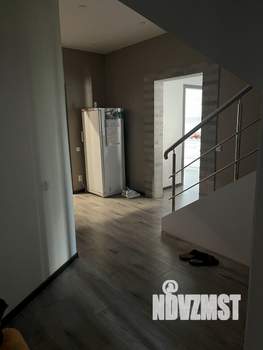 Коттедж 140м², 2-этажный, участок 7 сот.  