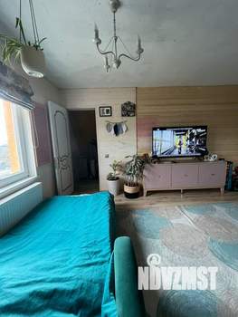 Дом 60м&sup2;, 2-этажный, участок 6 сот.  