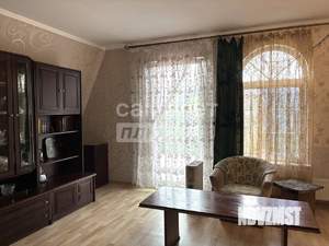Дом 303м², 2-этажный, участок 8 сот.  