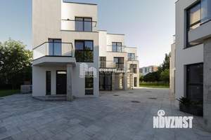 Таунхаус 175м&sup2;, 3-этажный, участок 2 сот.  