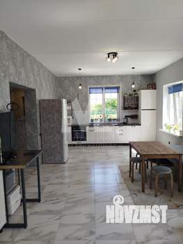 Дом 150м², 2-этажный, участок 6 сот.  