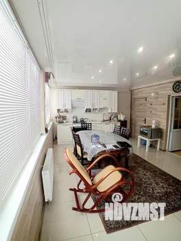 Дом 110м&sup2;, 2-этажный, участок 7 сот.  