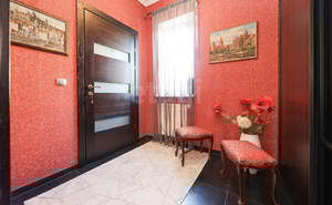 Дом 320м², 3-этажный, участок 12 сот.  