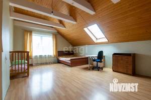 Дом 320м&sup2;, 3-этажный, участок 6 сот.  