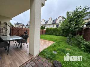 Таунхаус 270м&sup2;, 3-этажный, участок 4 сот.  