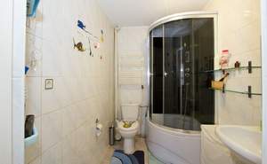 Дом 299м&sup2;, 3-этажный, участок 6 сот.  