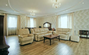 Дом 326м&sup2;, 4-этажный, участок 5 сот.  