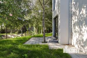 Таунхаус 175м&sup2;, 3-этажный, участок 3 сот.  