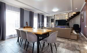 Дом 181м&sup2;, 2-этажный, участок 7 сот.  