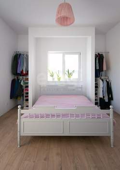 Дом 214м&sup2;, 3-этажный, участок 6 сот.  