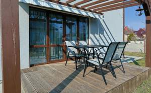 Дом 184м&sup2;, 2-этажный, участок 9 сот.  