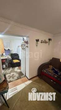 Дом 42м&sup2;, 2-этажный, участок 5 сот.  